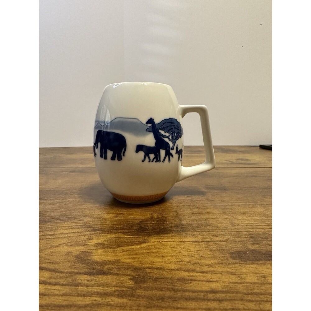 Super Rare Starbucks Arita Ware Coffee Journey Mug Africa/Arabia 2010